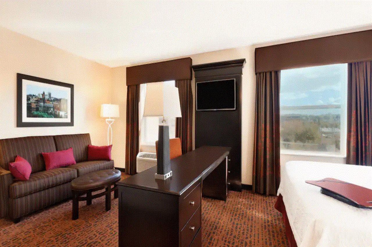 Hampton Inn Lewiston-Auburn Ngoại thất bức ảnh