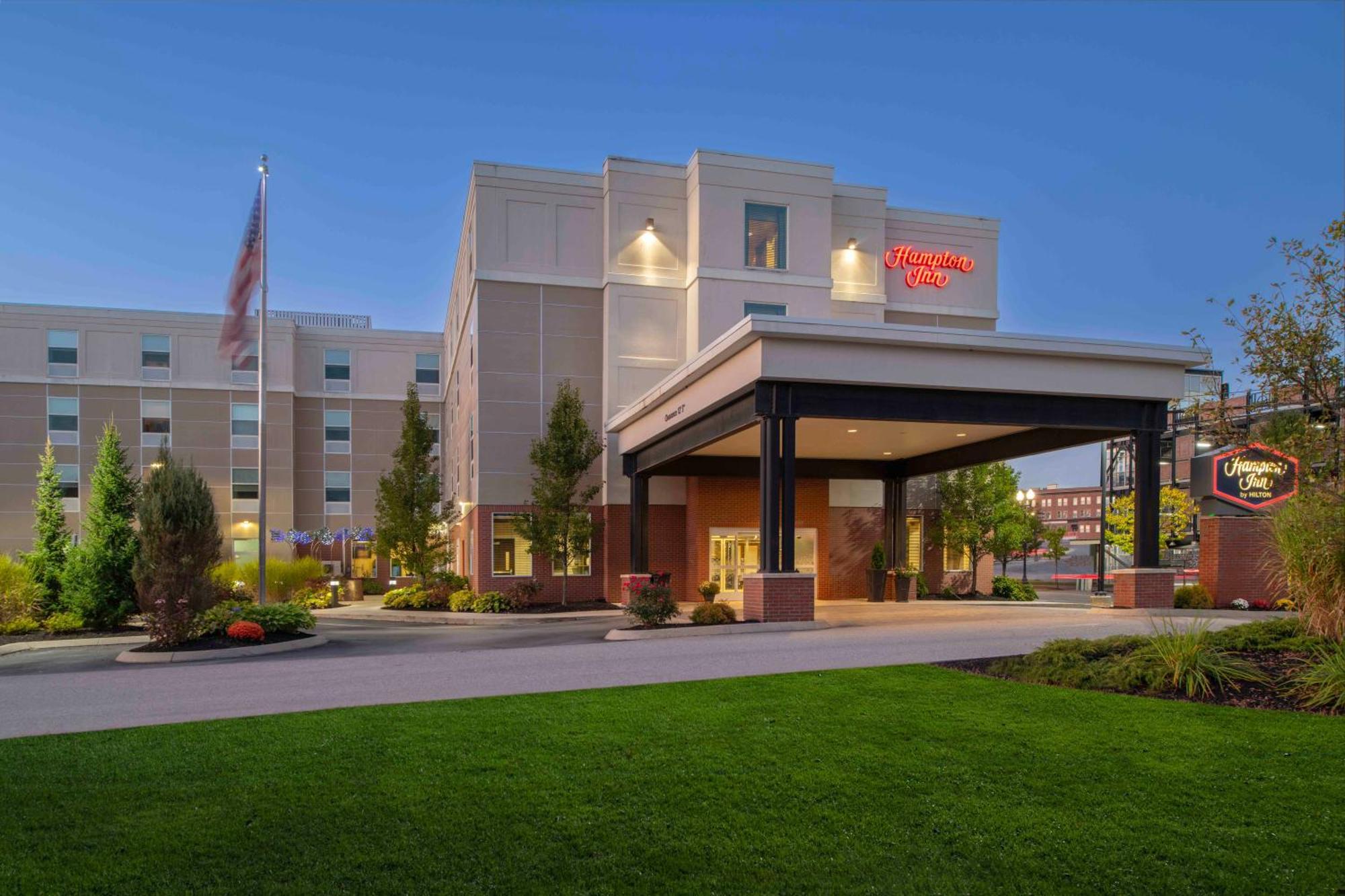Hampton Inn Lewiston-Auburn Ngoại thất bức ảnh