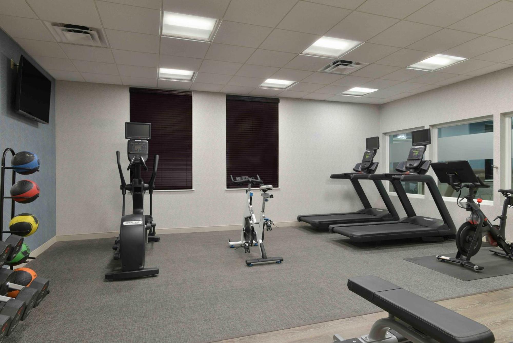 Hampton Inn Lewiston-Auburn Ngoại thất bức ảnh