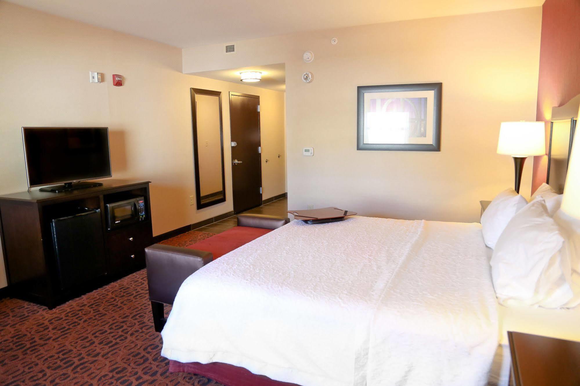 Hampton Inn Lewiston-Auburn Ngoại thất bức ảnh